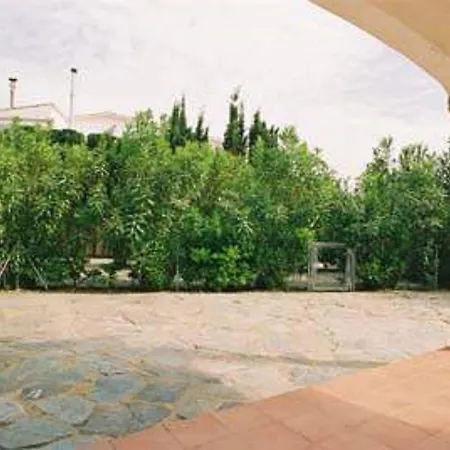 Adelfas 4 L' Escala