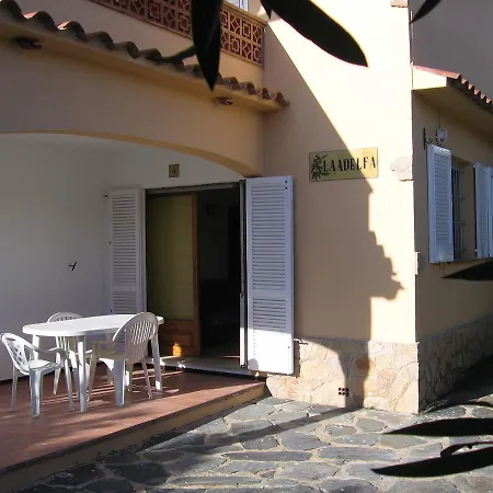 Adelfas 4 Appartement *